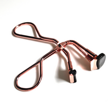 Load image into Gallery viewer, Mini Eyelash Curler