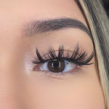 Load image into Gallery viewer, Chic